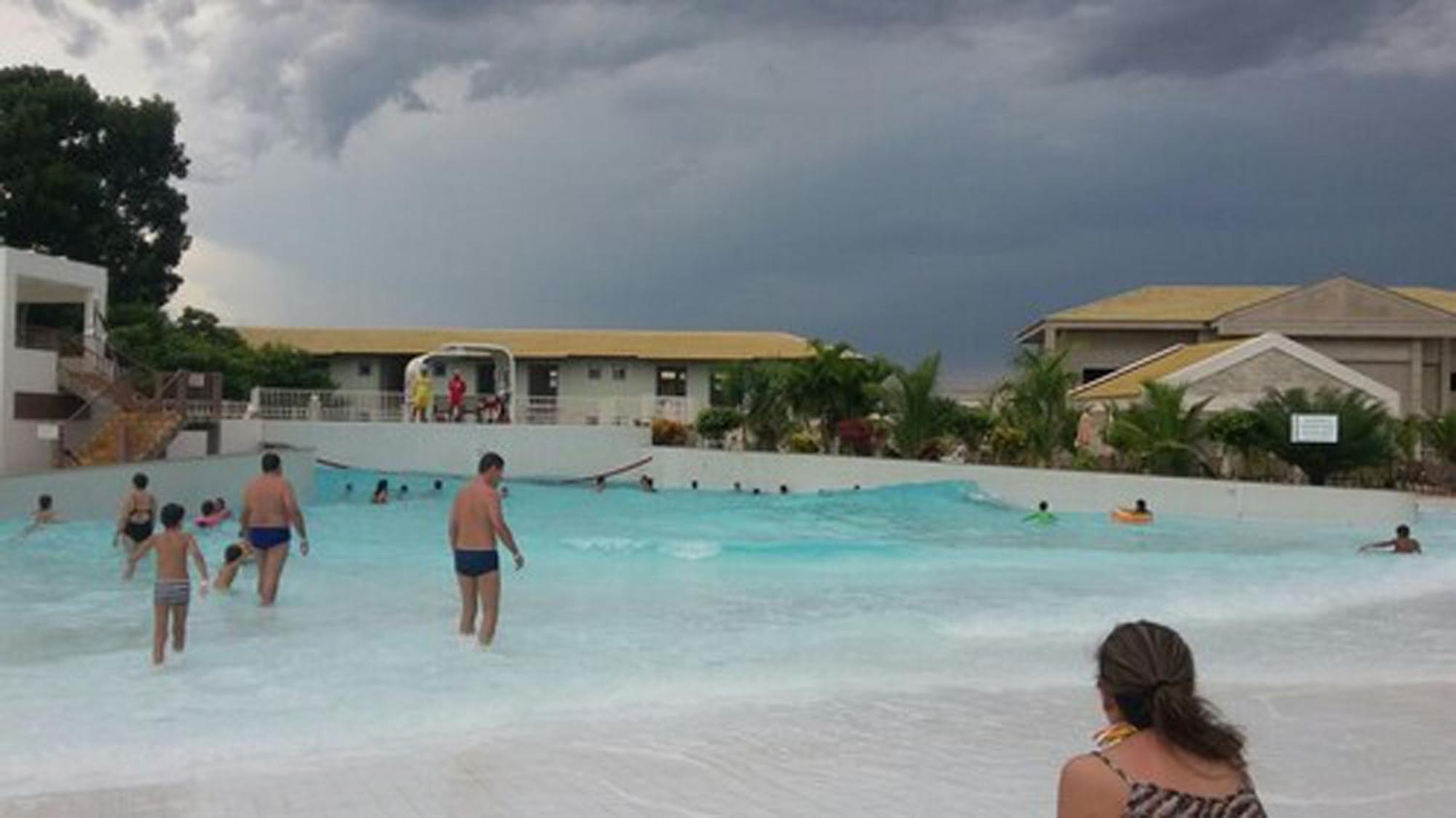 L'Acqua Diroma - Oficial - Piscinas 24 Horas カルダス・ノバス エクステリア 写真